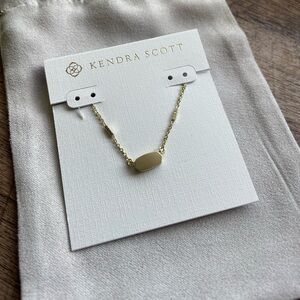 Kendra Scott Fern Pendant Necklace in Gold NWT
